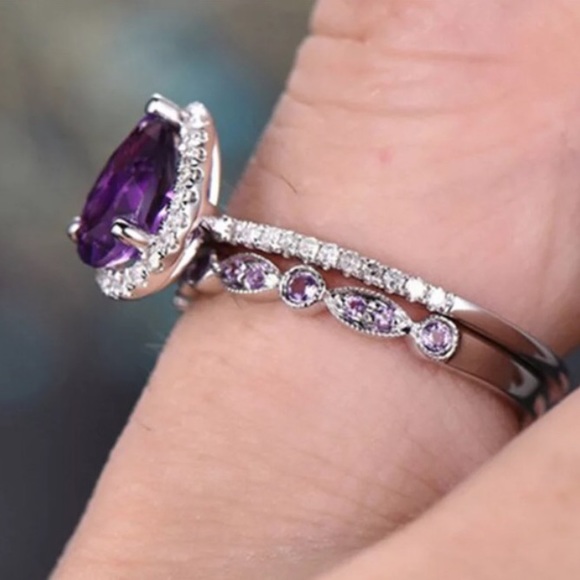 New sterling silver purple stone engagement rings - Picture 4 of 5